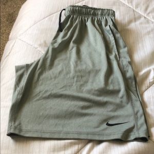 Dri-fit shorts Nike